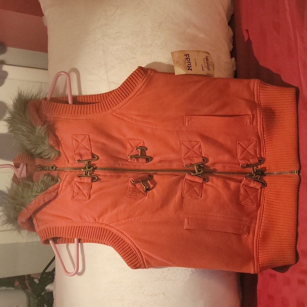 Mudd Orange Vest Size Small